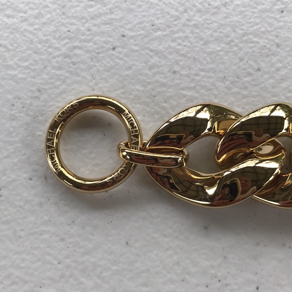 Micheal Kors animal Instinct bracelet - Picture 4 of 7